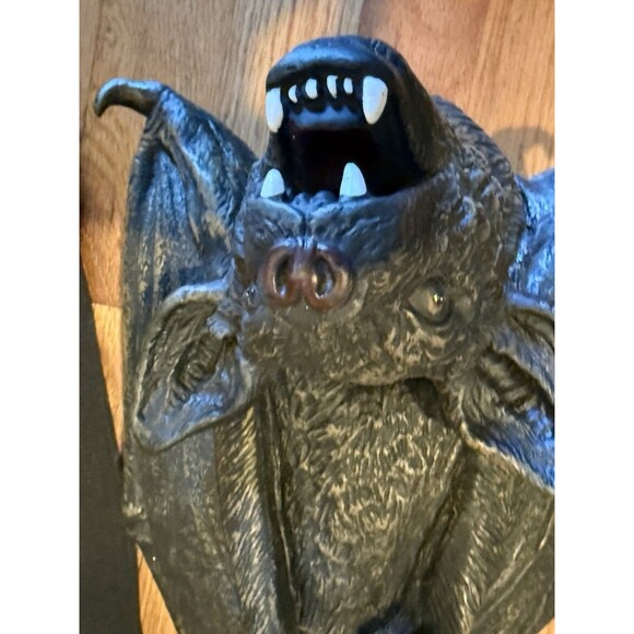 Halloween Animatronic Spirit Halloween Rocking Bat Motion Activated Light Up 24" - Picture 4 of 5